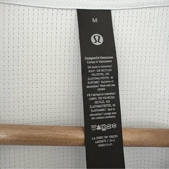 Lululemon Men’s Airing Easy Short-Sleeve Shirt Button Up Lightweight Blue Size M - Picture 8 of 15